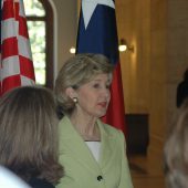  Kay Bailey Hutchison